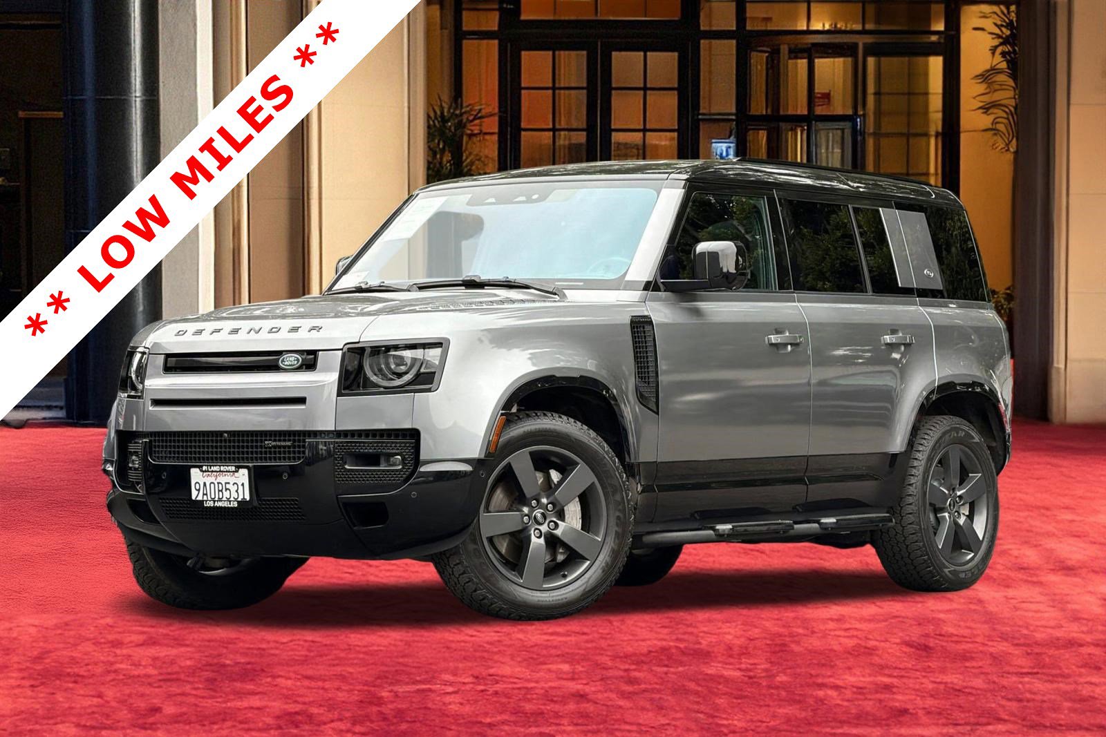 2022 Land Rover Defender X-Dynamic HSE's photo