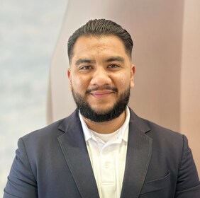 Staff member  Peter Barahona from ID_1da6bd