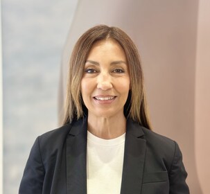 Staff member  Adelina Avila Flores from ID_1da6bd