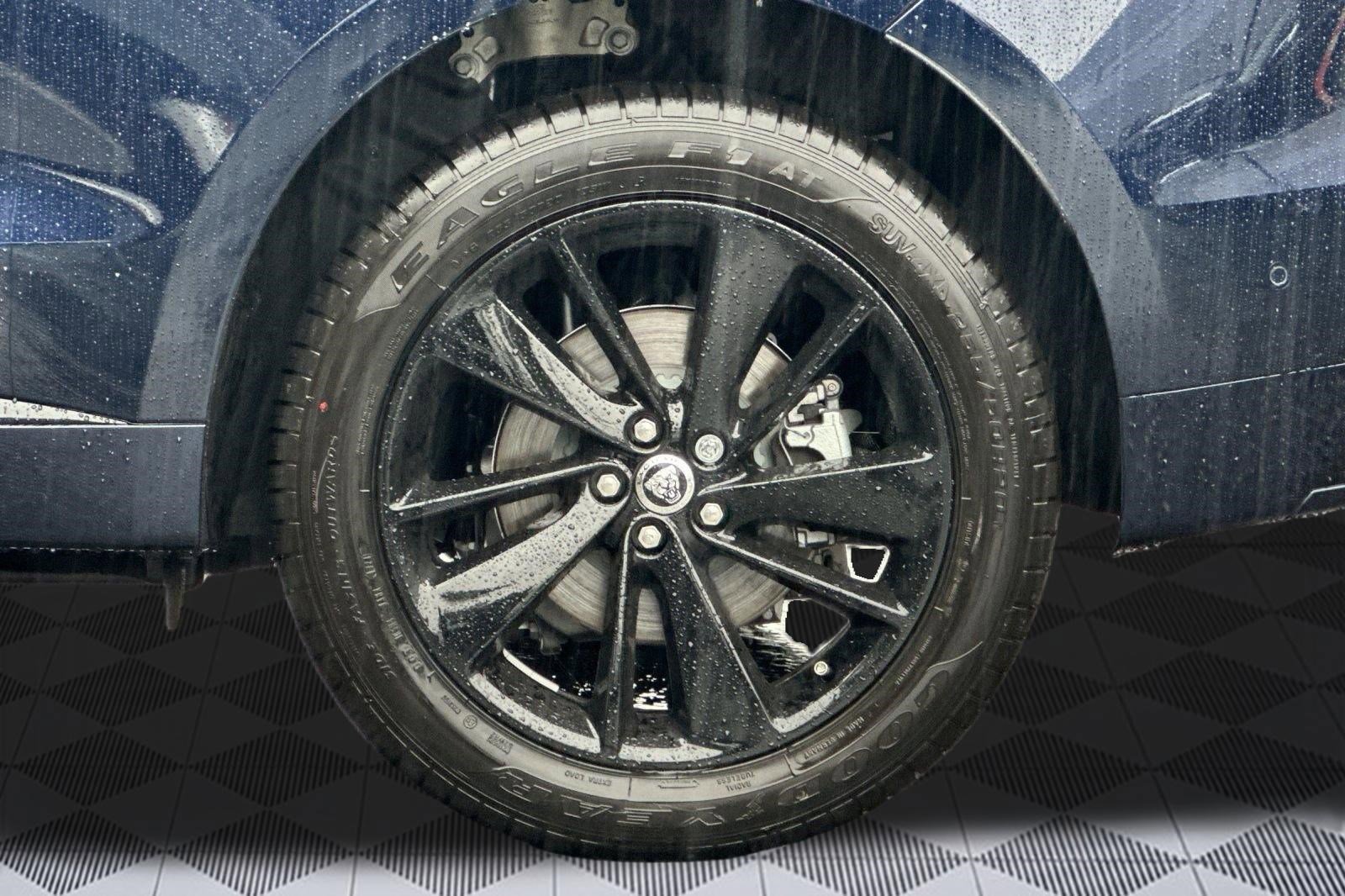 2026 Jaguar F-Pace R-Dynamic S - Photo 12