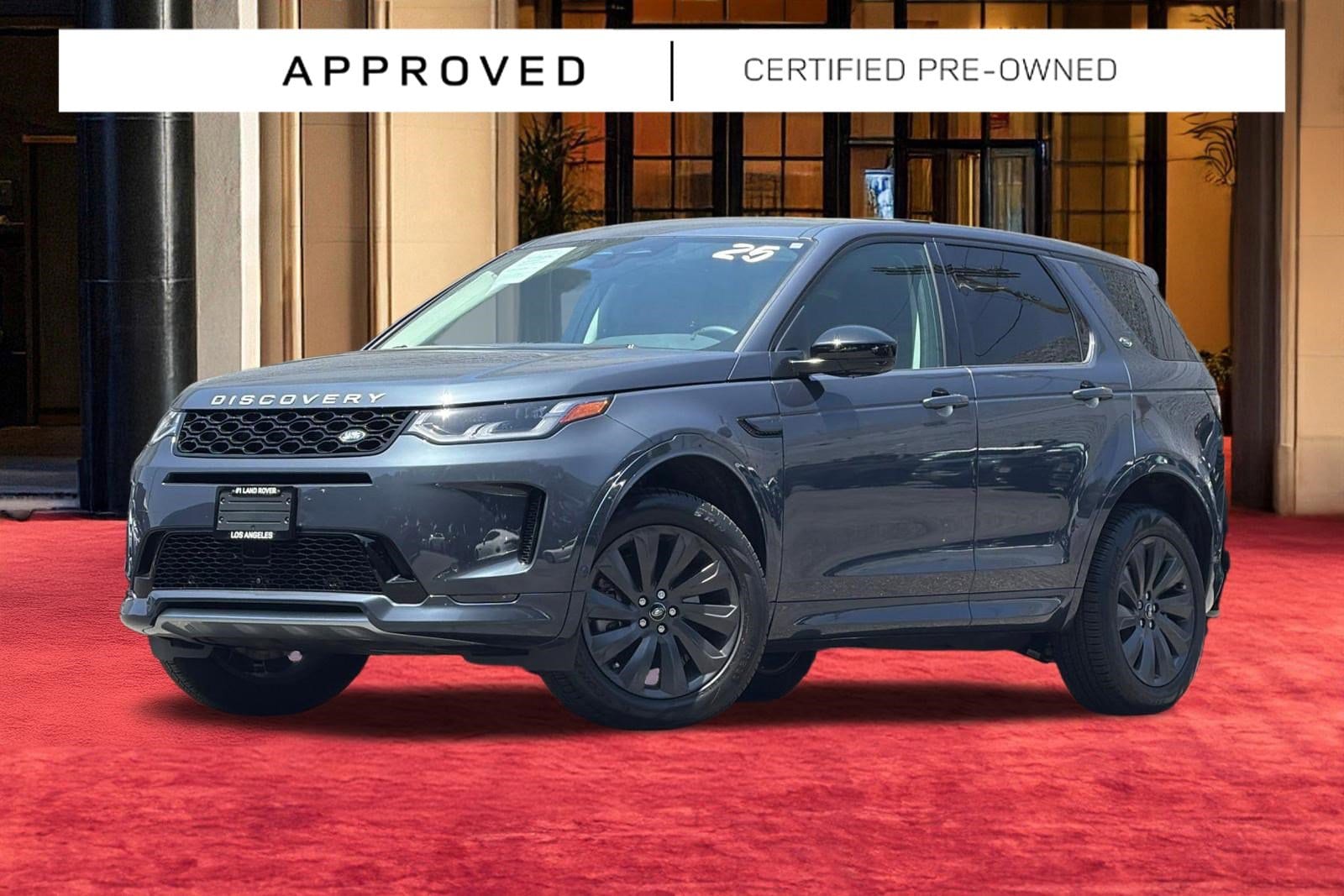 2025 Land Rover Discovery Sport 2.0 S's photo