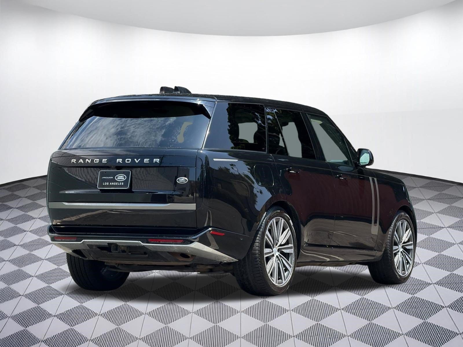 2023 Land Rover Range Rover SE - Photo 8