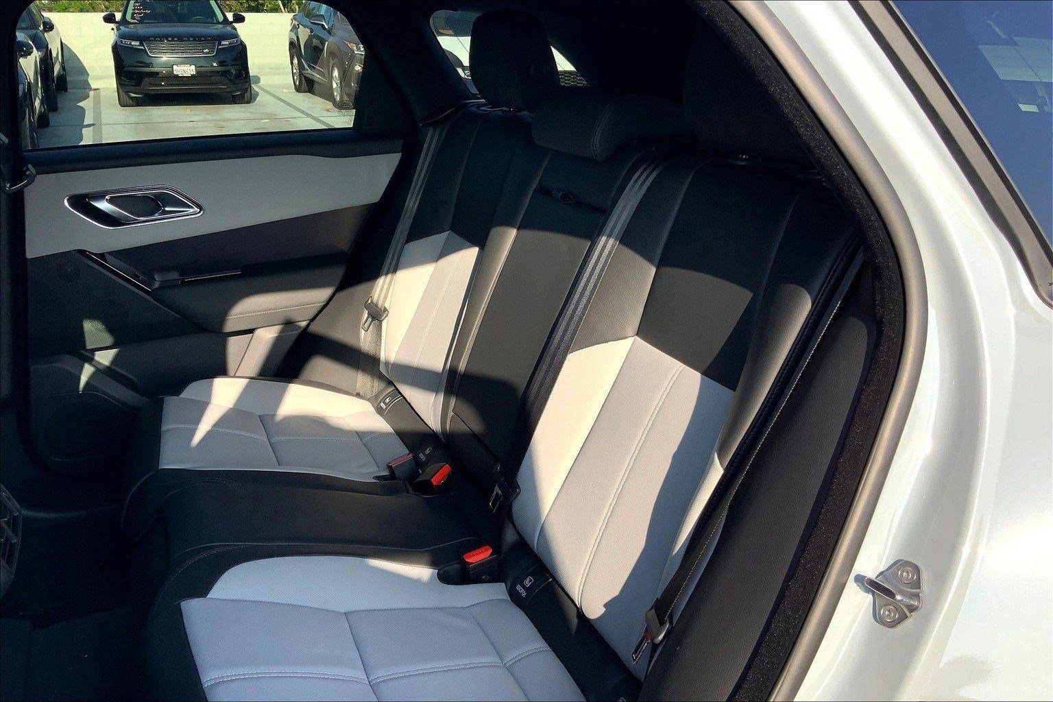 Range Rover Velar Dynamic SE P400 Dynamic SE *Ltd Avail*