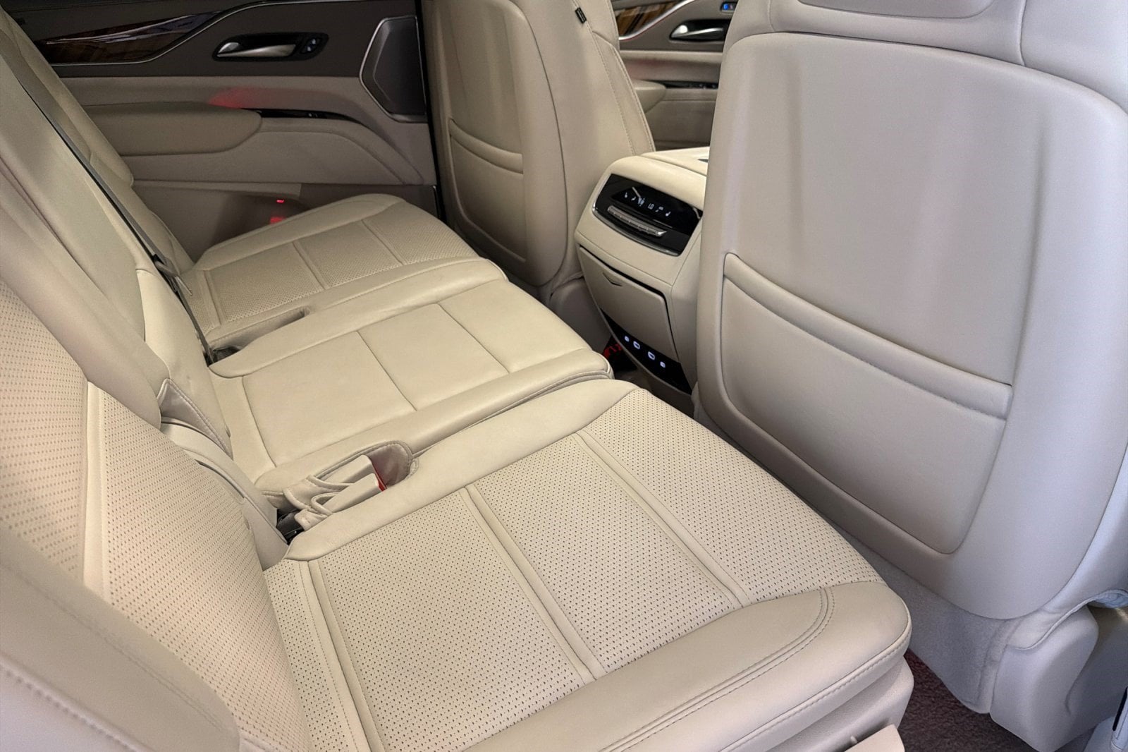 2022 Cadillac Escalade Sport Platinum - Photo 32