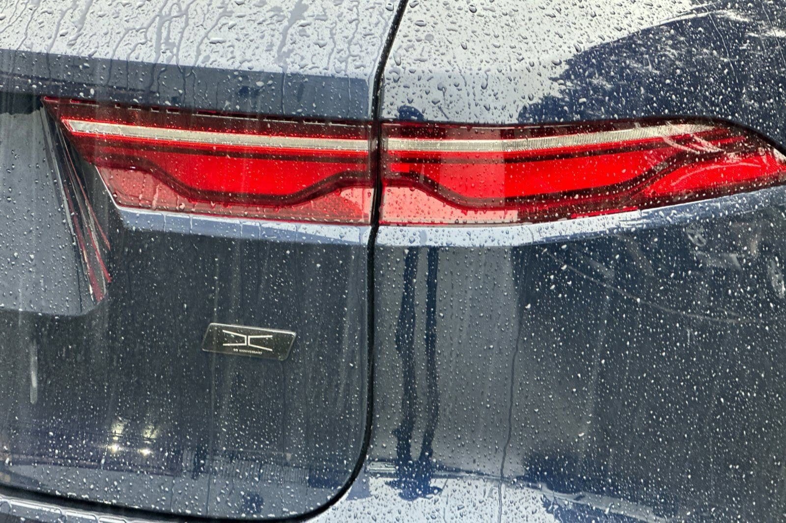 2026 Jaguar F-Pace R-Dynamic S - Photo 13