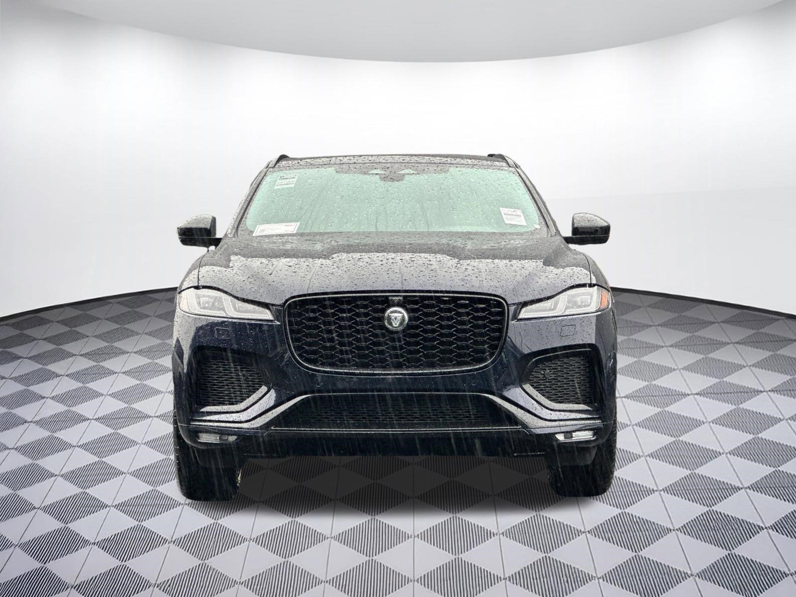 2026 Jaguar F-Pace R-Dynamic S - Photo 6