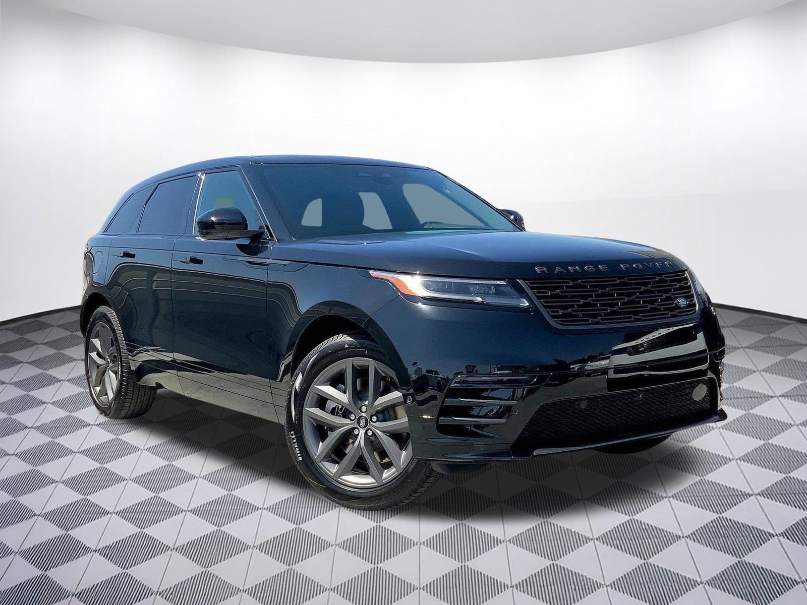 Range Rover Velar Dynamic SE P250 Dynamic SE *Ltd Avail*