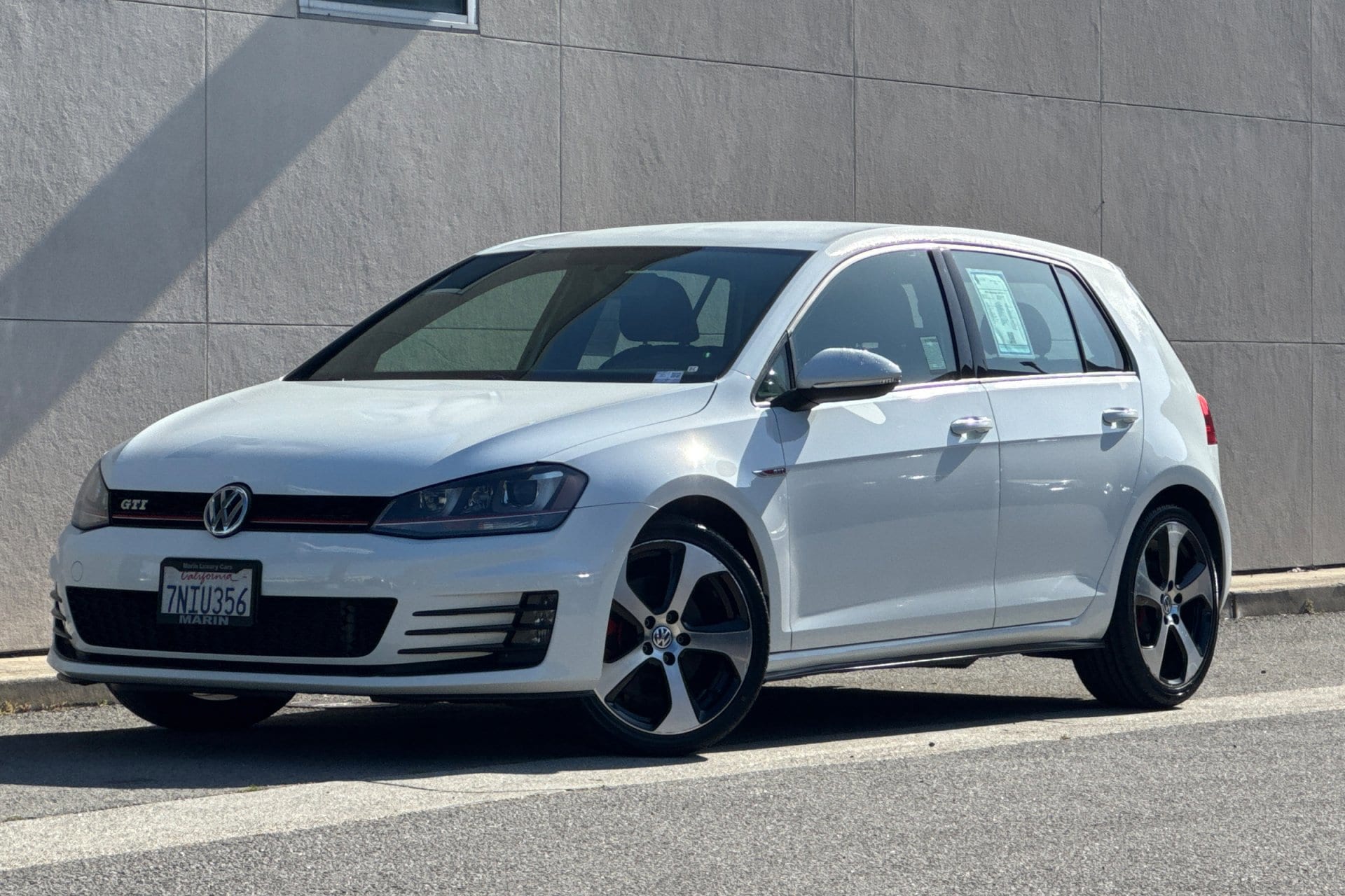 2016 Volkswagen Golf GTI S