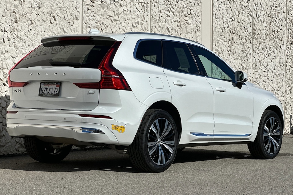 Used 2022 Volvo XC60 Recharge Plug-In Hybrid Inscription T8 eAWD PHEV Inscription