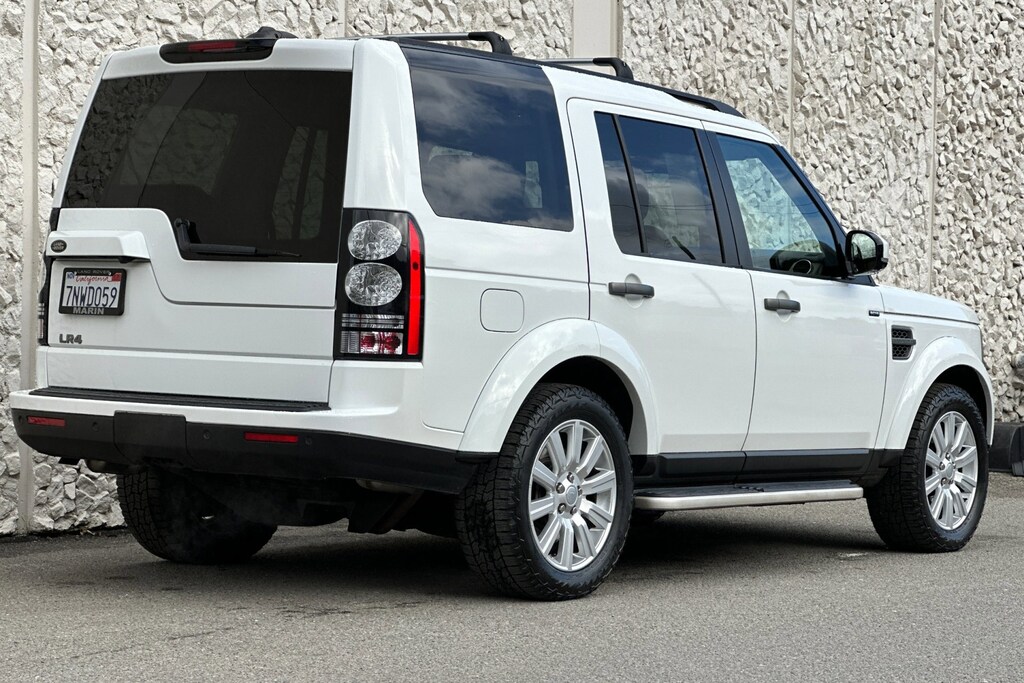 Used 2016 Land Rover LR4 4WD 4dr 4WD
