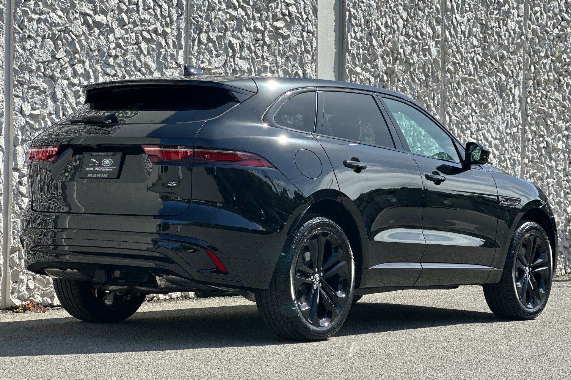 2026 Jaguar F-PACE P250 R-Dynamic S photo 2