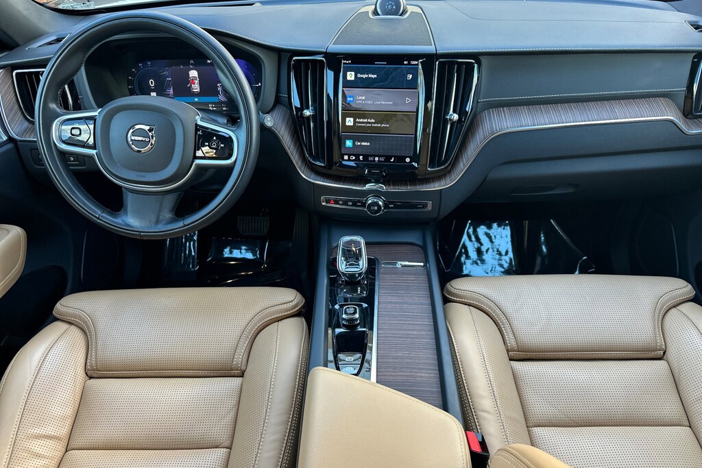 Used 2022 Volvo XC60 Recharge Plug-In Hybrid Inscription T8 eAWD PHEV Inscription