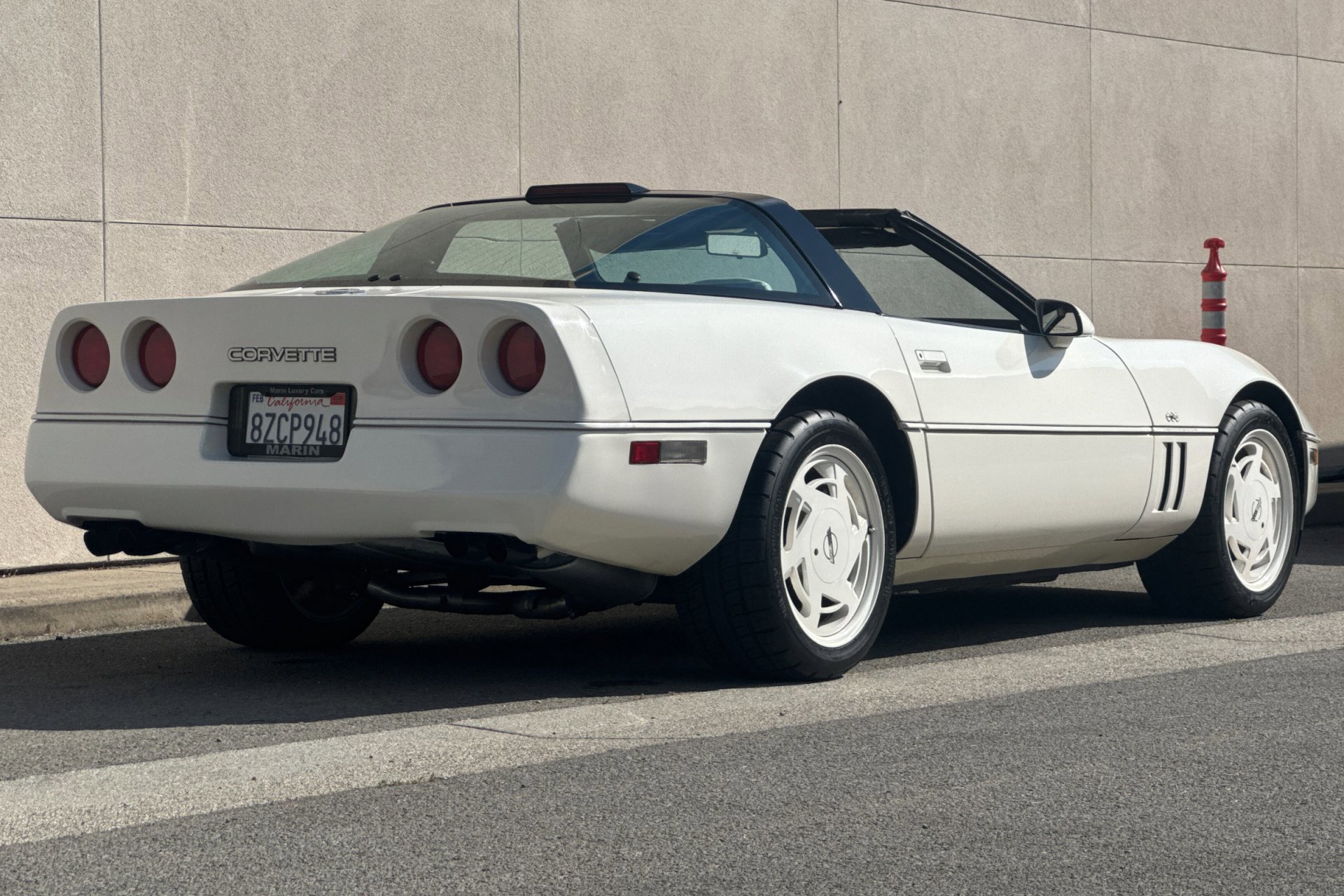 1988 Chevrolet Corvette 35th Anniversary Edition photo 2