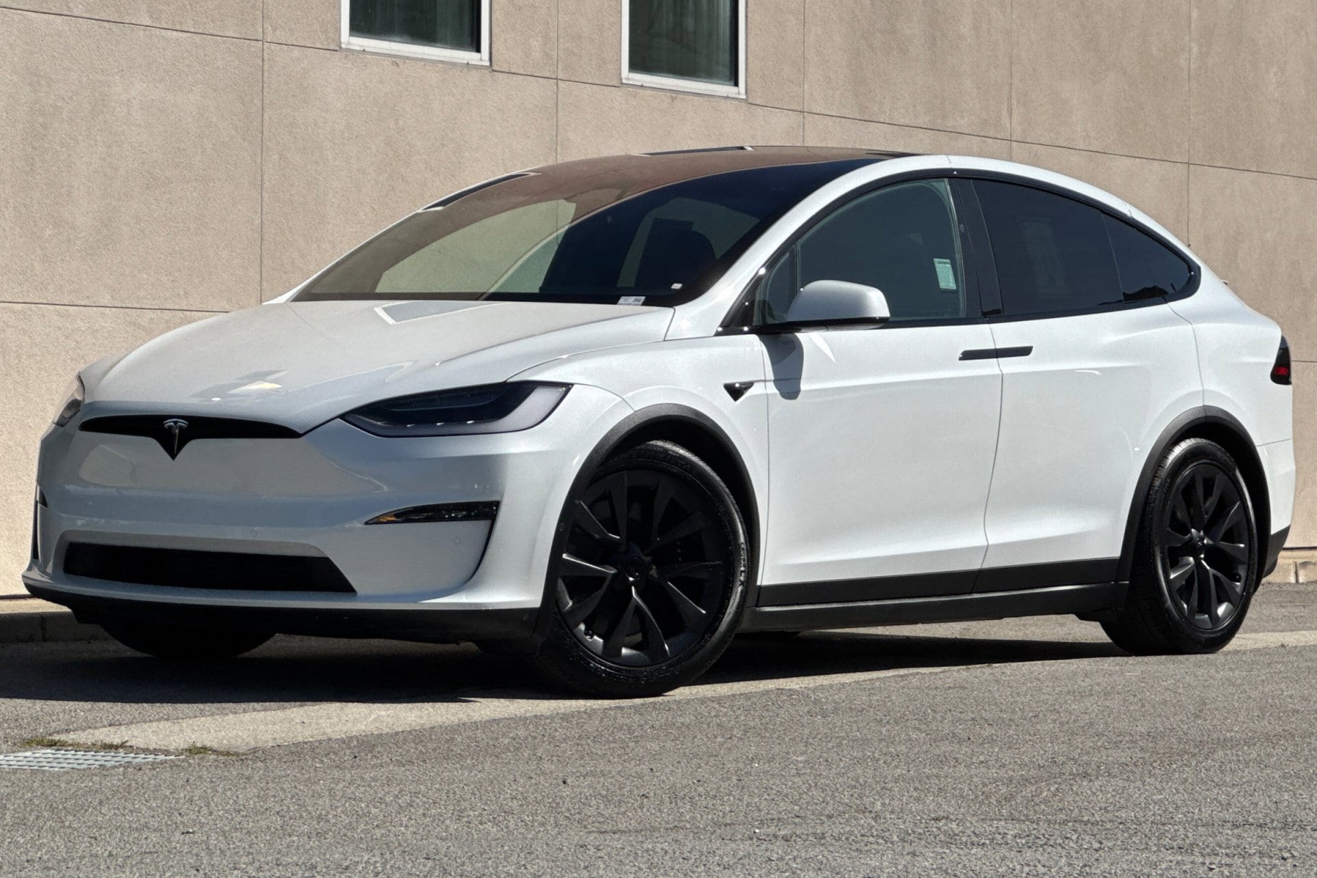 2023 Tesla Model X Long Range