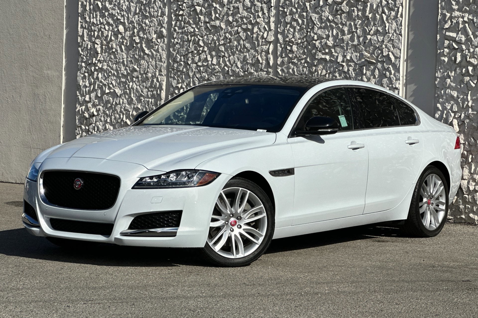 2018 Jaguar XF 35t Portfolio Ltd Edition