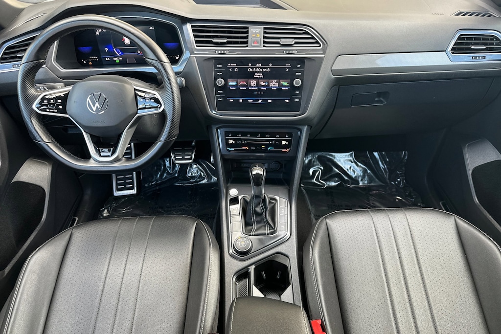 Used 2023 Volkswagen Tiguan SE R-Line Black 2.0T SE R-Line Black 4MOTION