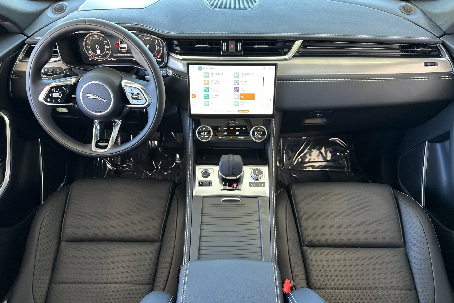 2026 Jaguar F-PACE P250 R-Dynamic S photo 3