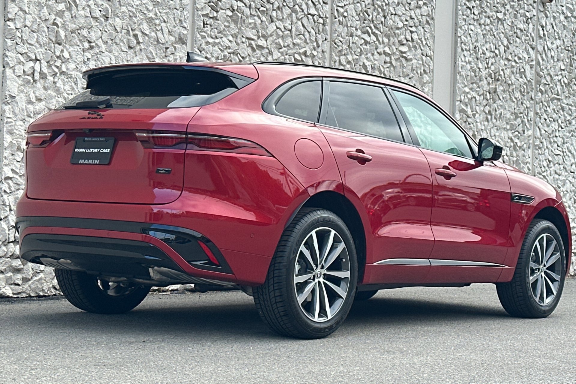 2026 Jaguar F-PACE P250 R-Dynamic S photo 2