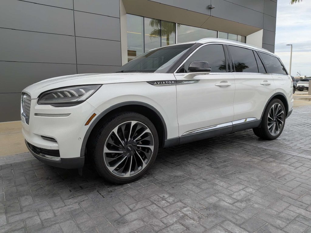 2023 Lincoln Aviator