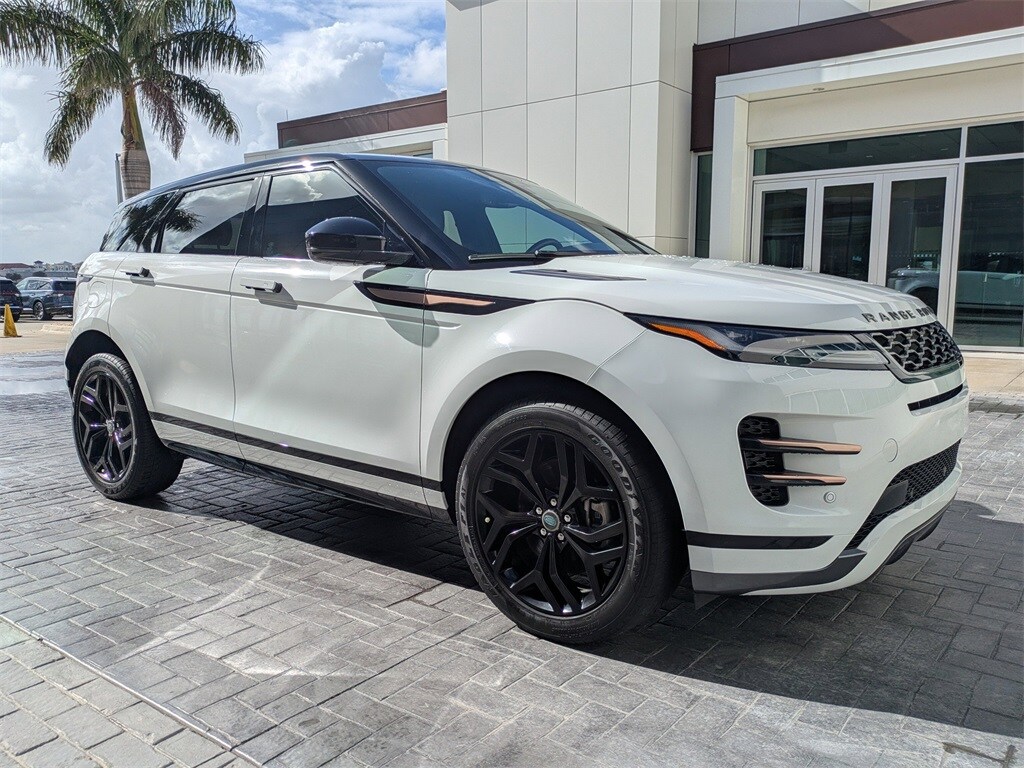 2023 Land Rover Range Rover Evoque R-Dynamic S photo 2