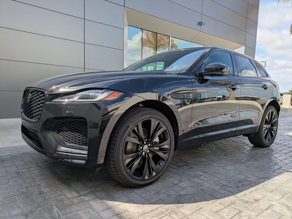 2026 Jaguar F-Pace R-Dynamic S - Photo 9