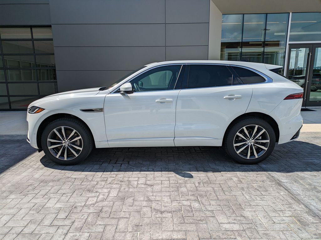 2026 Jaguar F-Pace R-Dynamic S - Photo 9