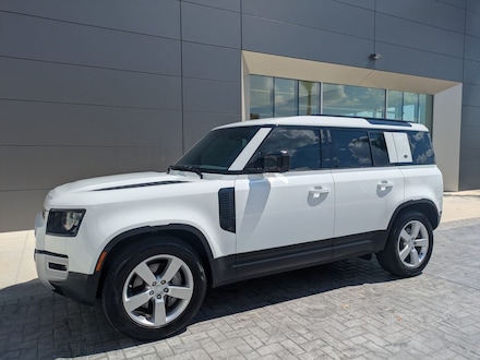 2023 Land Rover Defender 110 SE SUV