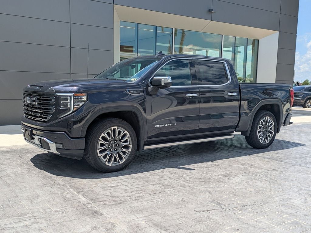 2023 GMC Sierra 4WD Crew Cab Short Box Denali Ultimate's photo