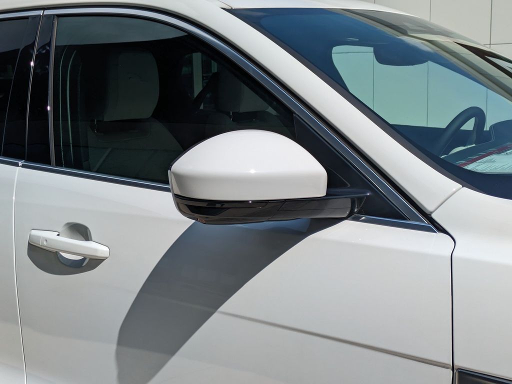 2026 Jaguar F-Pace R-Dynamic S - Photo 12