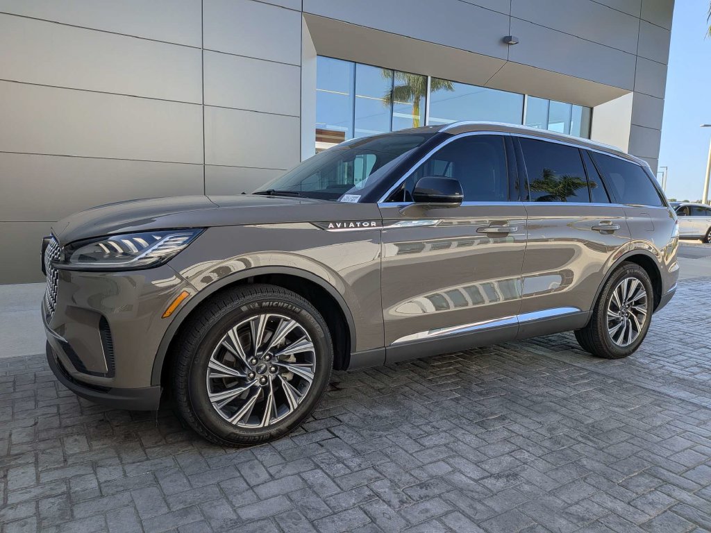 2026 Lincoln Aviator
