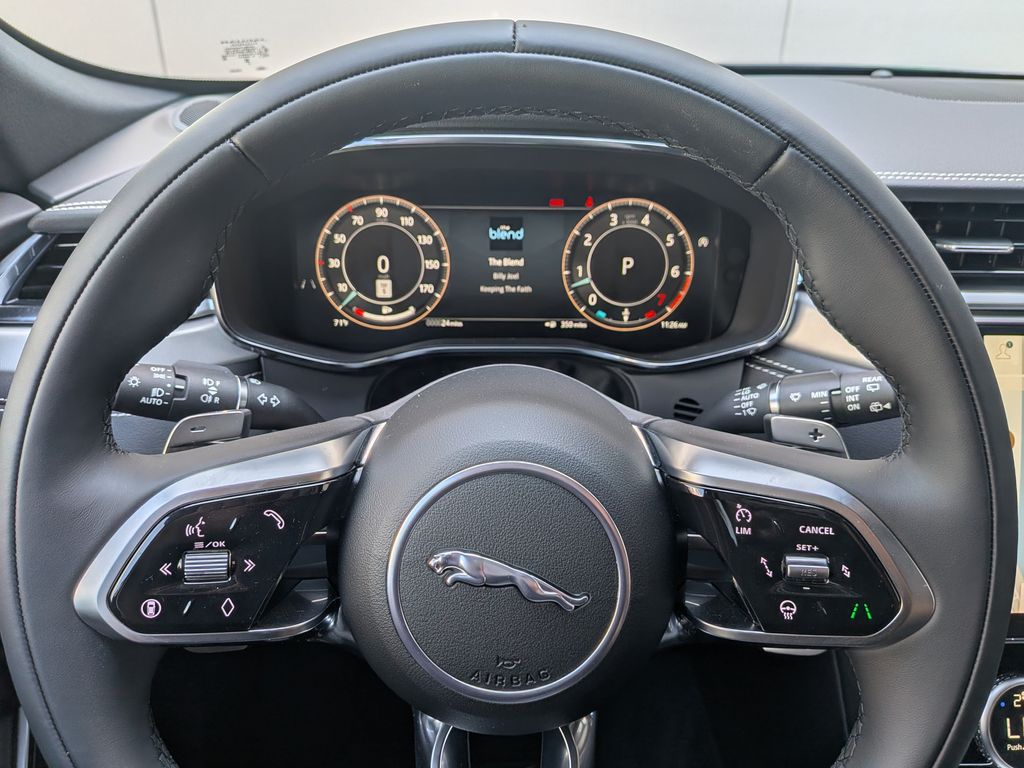 2026 Jaguar F-Pace R-Dynamic S - Photo 28