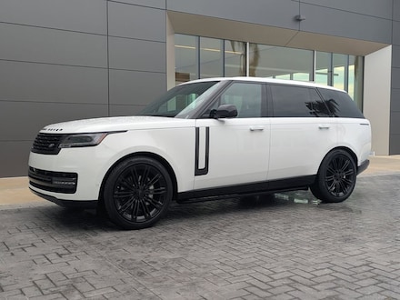 2026 Land Rover Range Rover P400 SE 7 Seat SUV