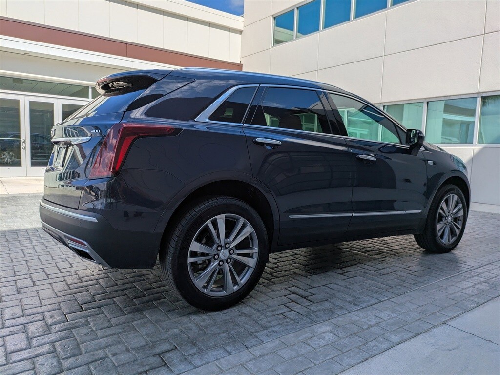 2025 Cadillac XT5 Premium Luxury photo 4