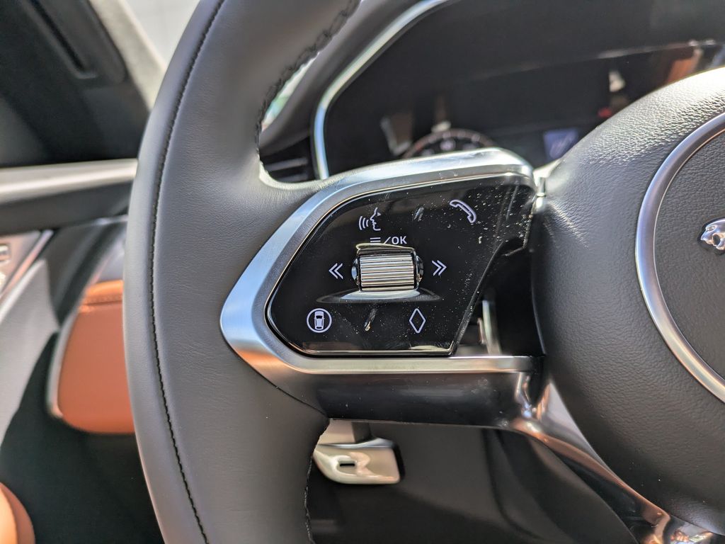 2026 Jaguar F-Pace R-Dynamic S - Photo 28