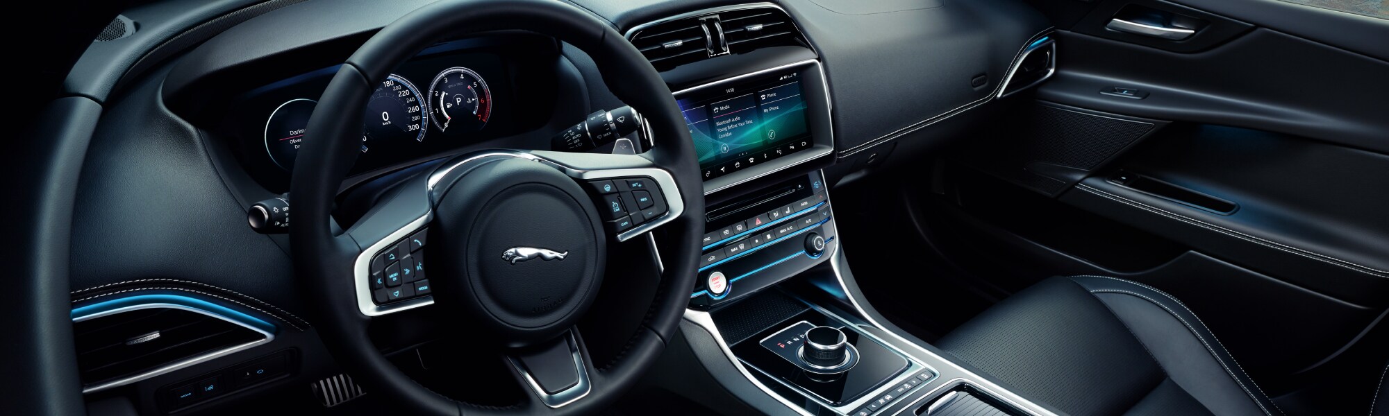 Jaguar XE Jaguar XE interior
