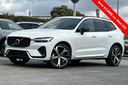 2024 Volvo XC60 Recharge Plug-In Hybrid Ultimate SUV