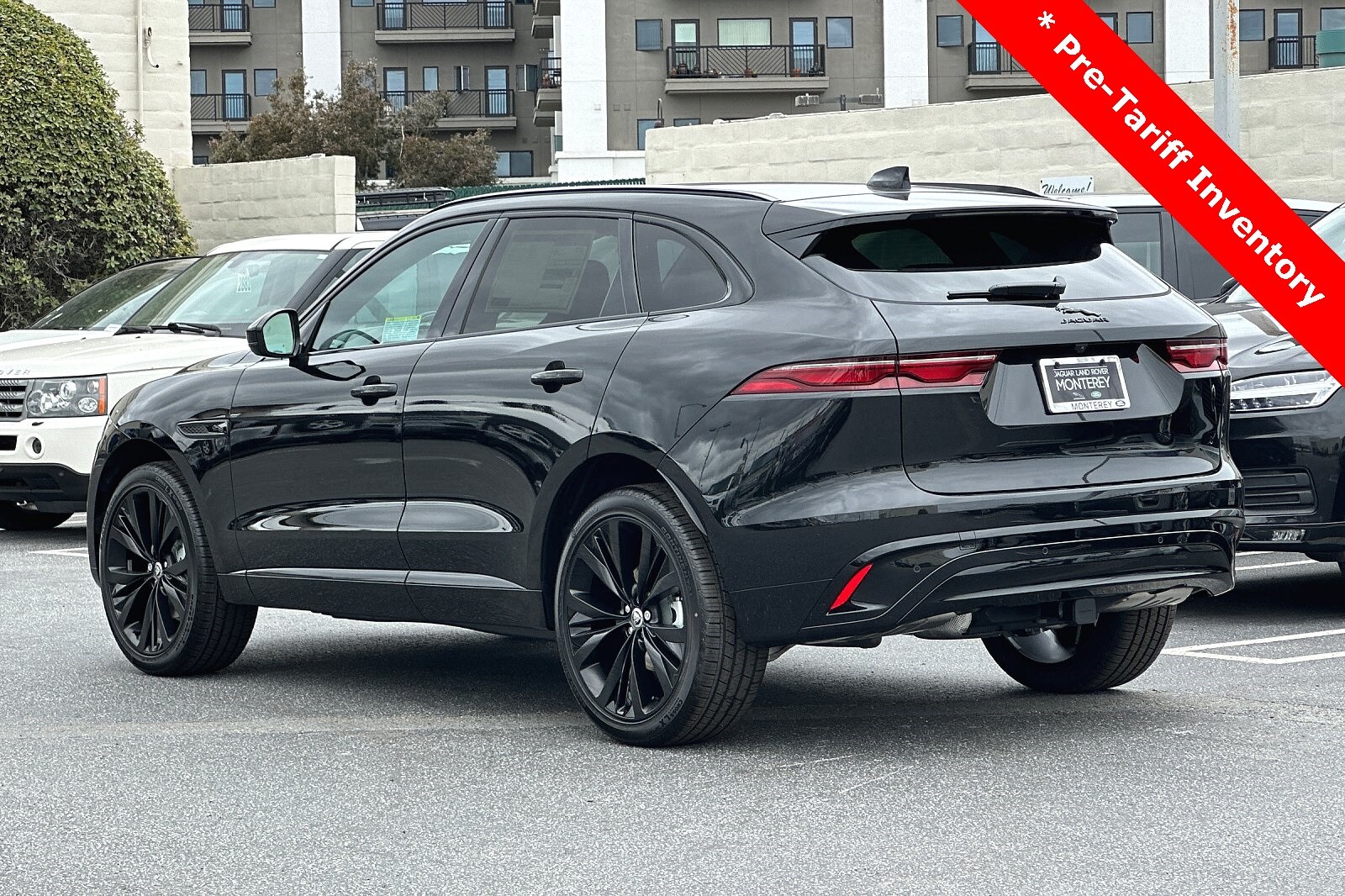 2024 Jaguar F-PACE P250 R-Dynamic S photo 3