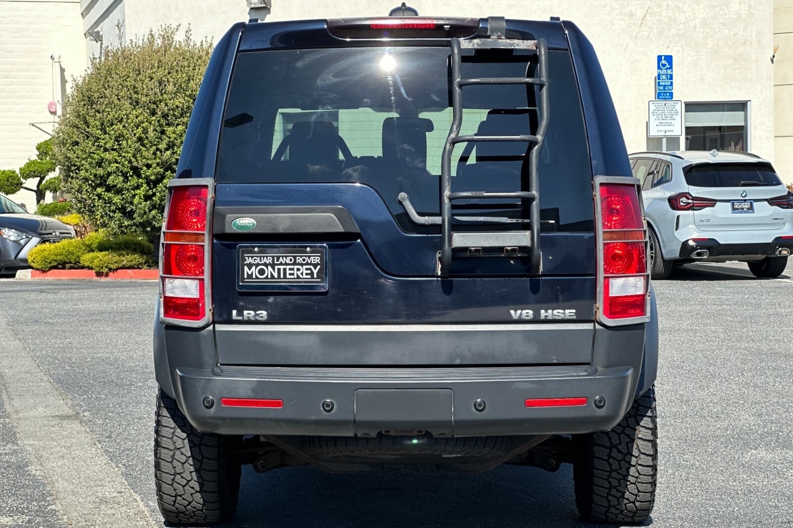 2008 Land Rover LR3 V8 HSE photo 3