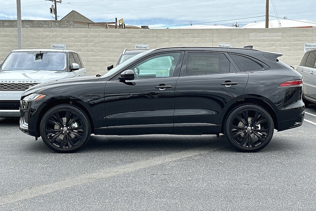 New 2024 Jaguar F-PACE P250 R-Dynamic S SUV