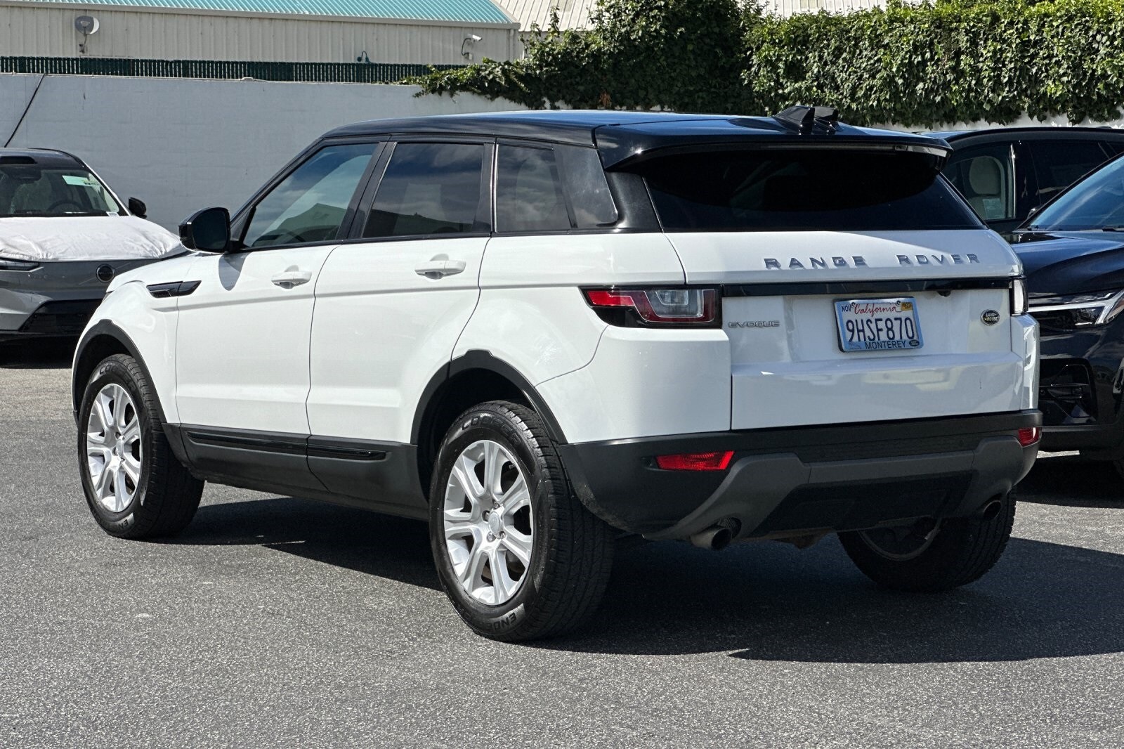 2018 Land Rover Range Rover Evoque SE Premium photo 3