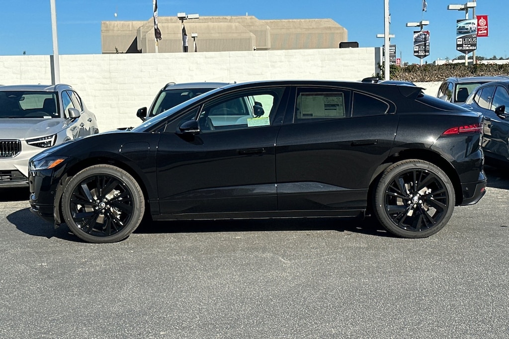 New 2024 Jaguar I-PACE EV400 R-Dynamic HSE SUV