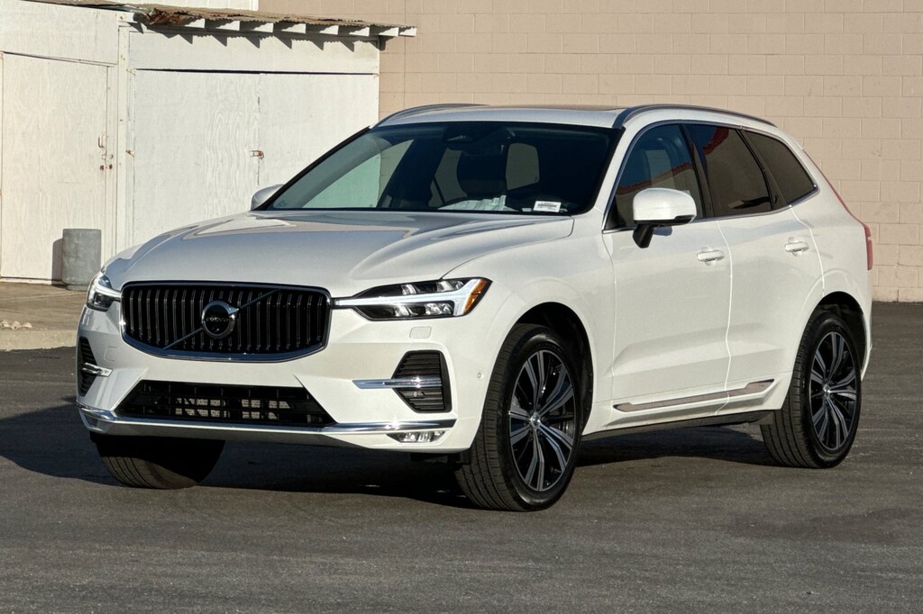 Used 2022 Volvo XC60 B6 Inscription SUV