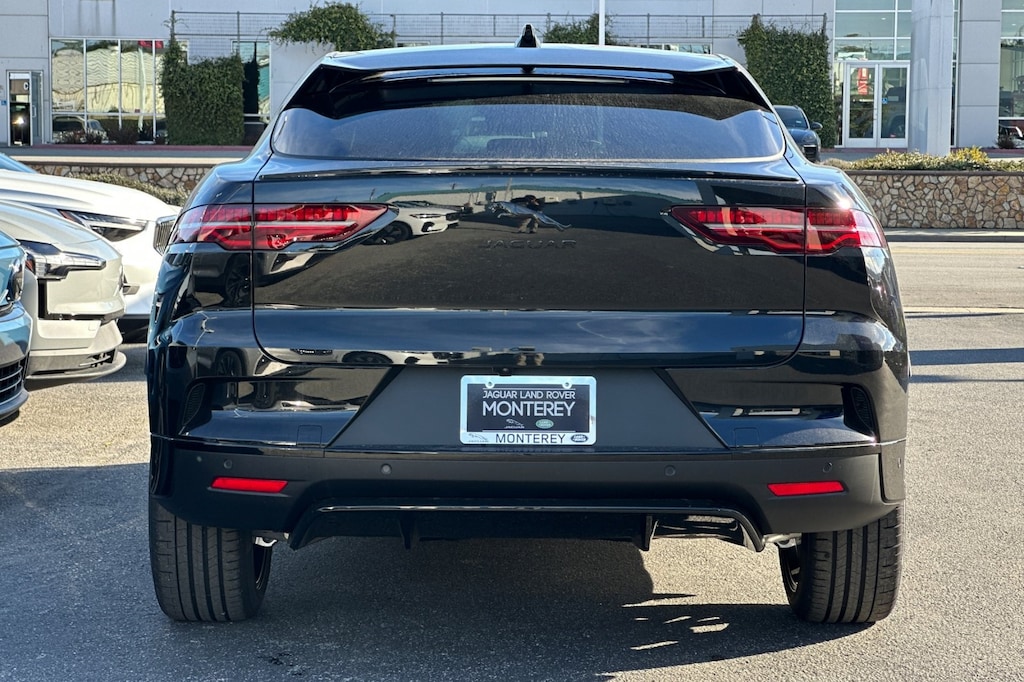 New 2024 Jaguar I-PACE EV400 R-Dynamic HSE SUV