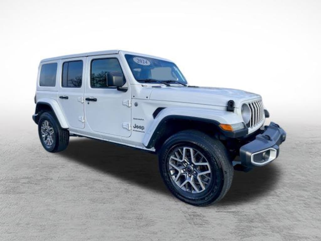 Used 2024 Jeep Wrangler Sahara SUV