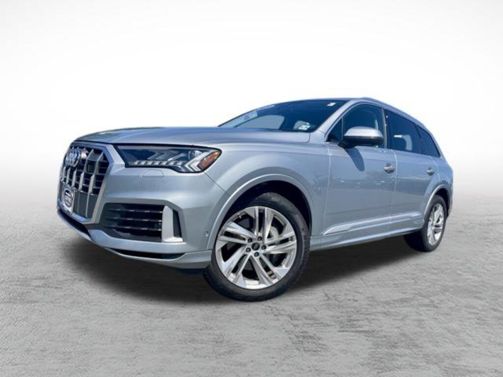 Used 2023 Audi Q7 55 Premium SUV