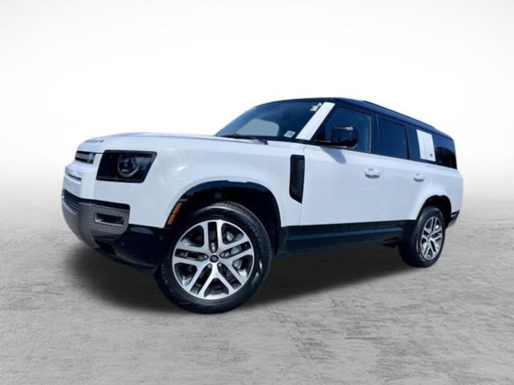 Used 2024 Land Rover Defender 130 X-Dynamic SE SUV