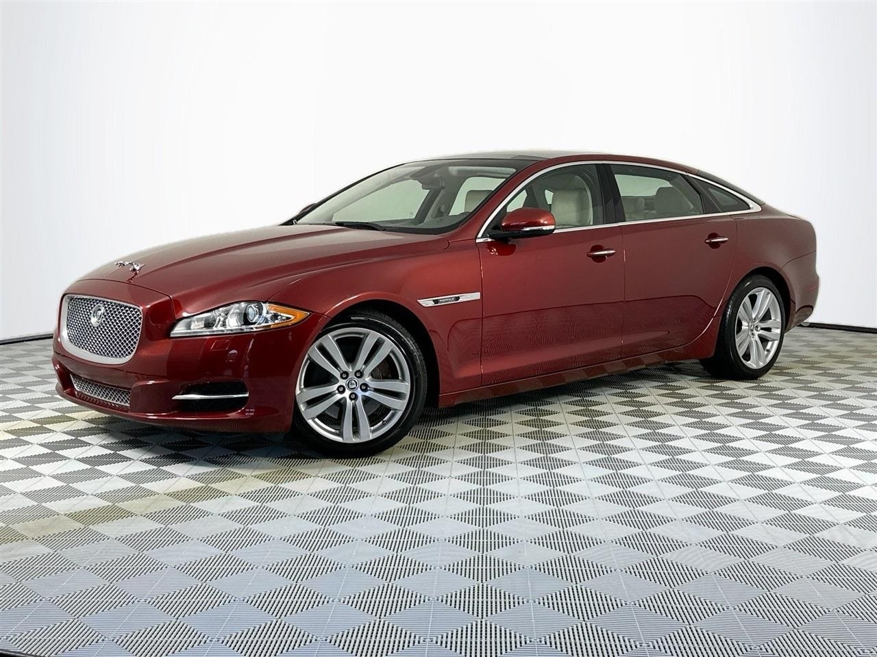 2012 Jaguar XJ XJL Portfolio