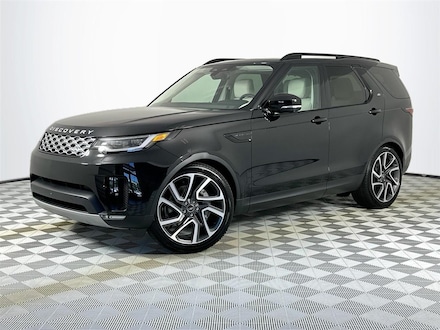 2025 Land Rover Discovery S SUV