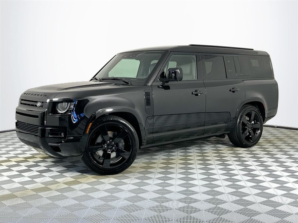 Used 2026 Land Rover Defender 130 X-Dynamic SE SUV