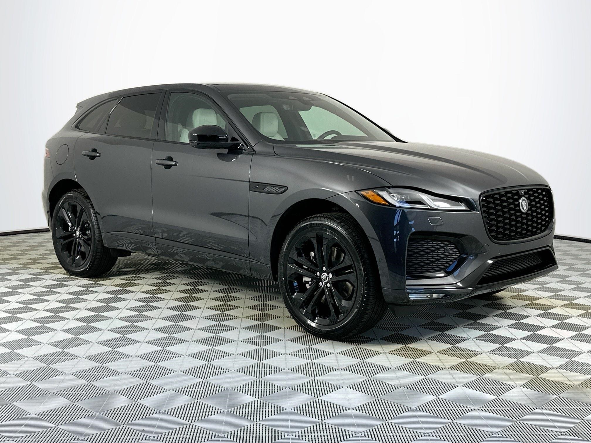 2026 Jaguar F-PACE P250 R-Dynamic S photo 3